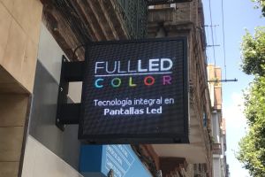 Montaje Pantalla Led para escaparate 4