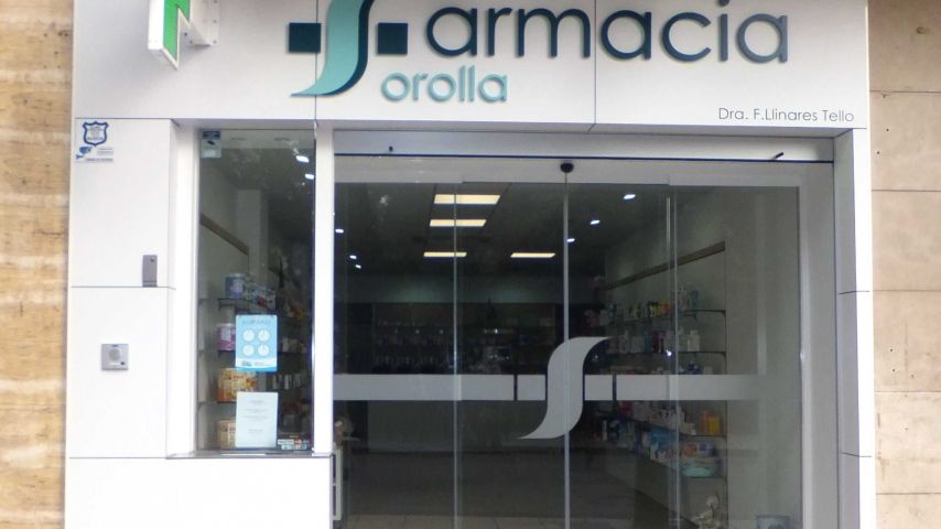 Cruz de farmacia en Getafe Madrid