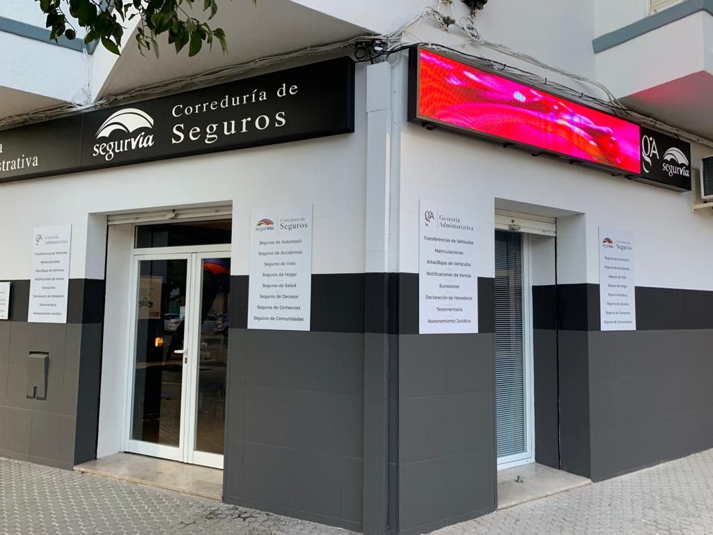 Cartel L29 P5 Exterior - Segurvia Sevilla (1)