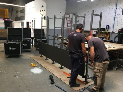 Montaje pantalla led para escaparate 1